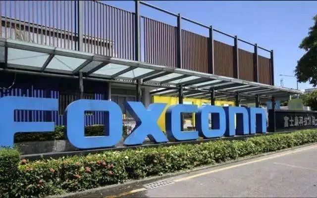 富士康汽車代工接連開張，現(xiàn)實距離野心還有多遠(yuǎn)？