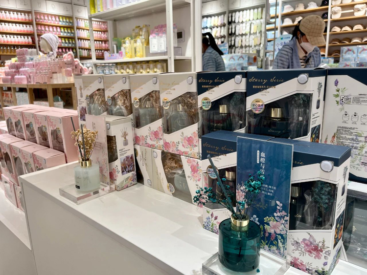 利潤創(chuàng)新高的背后，名創(chuàng)優(yōu)品是否形勢一片大好？